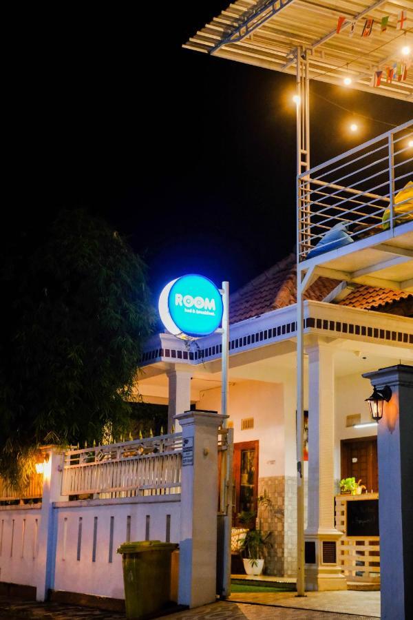 Room Ijen Hostel Баньюванги Экстерьер фото