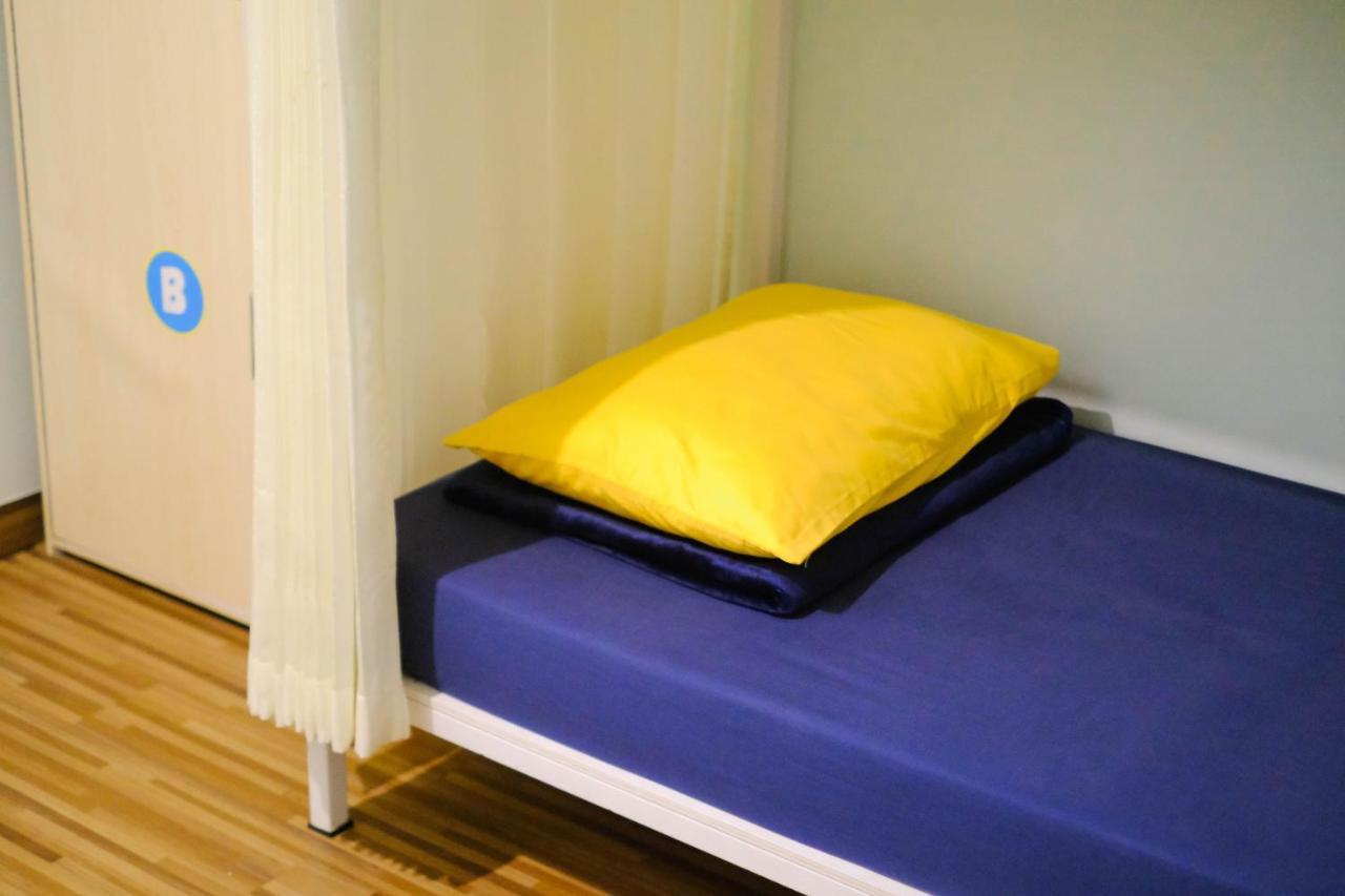 Room Ijen Hostel Баньюванги Экстерьер фото