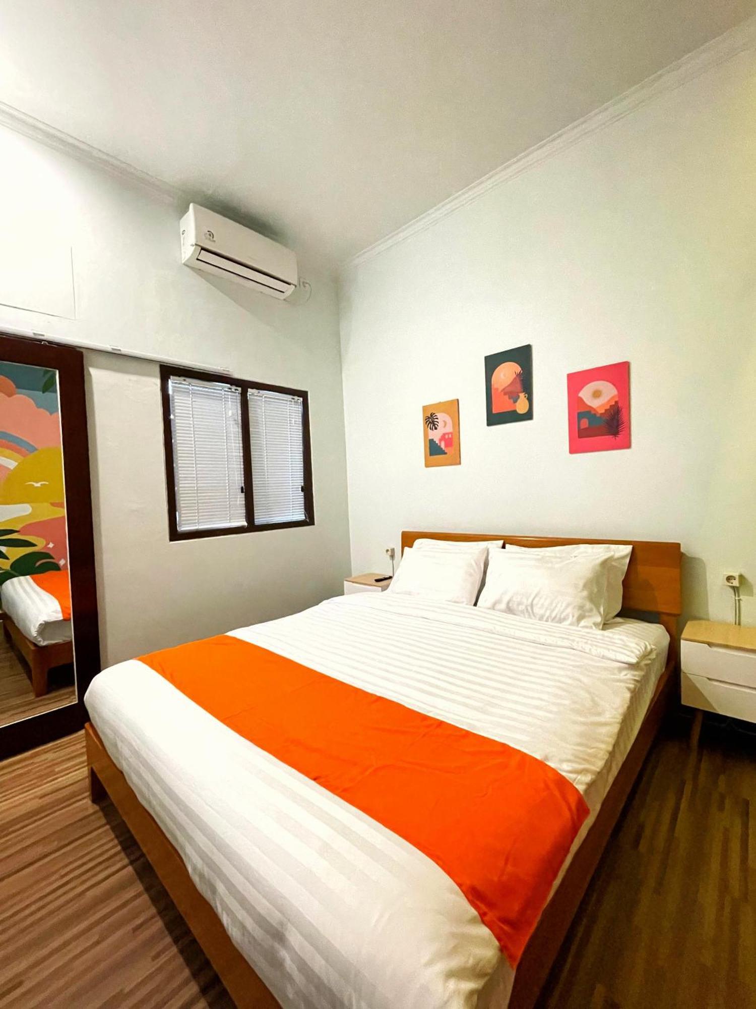Room Ijen Hostel Баньюванги Экстерьер фото