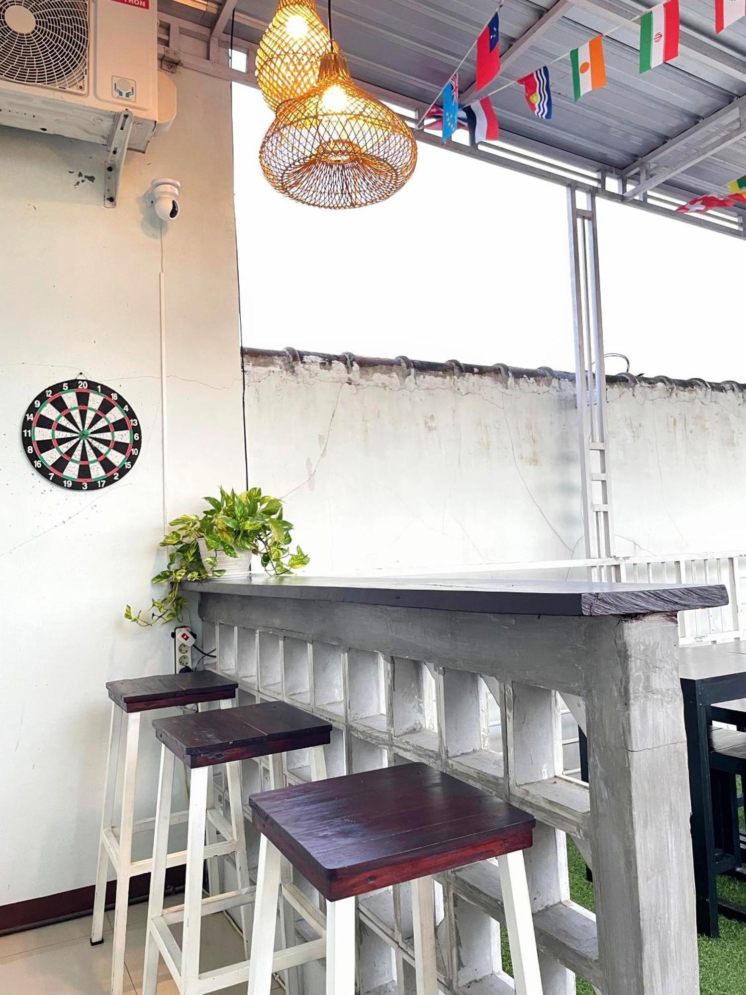 Room Ijen Hostel Баньюванги Экстерьер фото